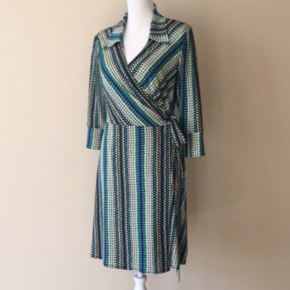 Laundry Modern Wrap Dress - Picture 3 of 8